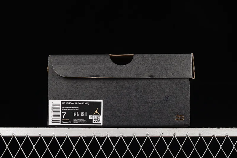 All categories Air Jordan Jordan series basketball shoes Air Jordan 1 Low Air Jordan 1 Low AJ1 Joe 1 Green Snake Low-top cultural basketball shoes DX4446-301
